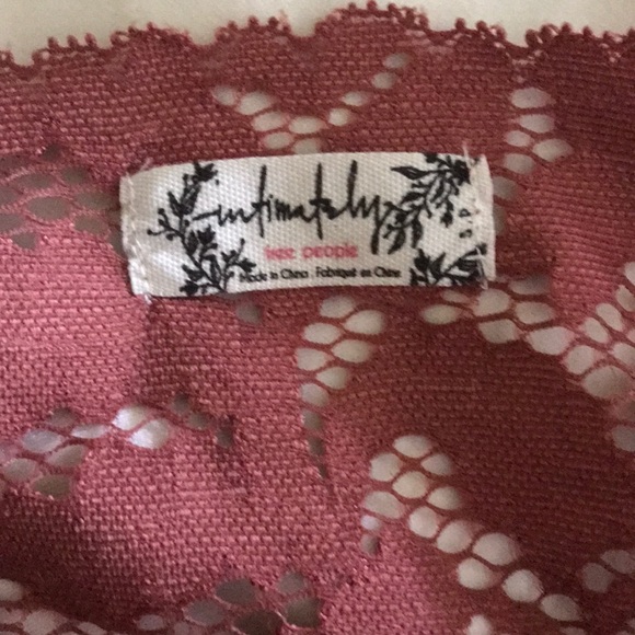 Intimated by Free People Lace Crop - Picture 3 of 3